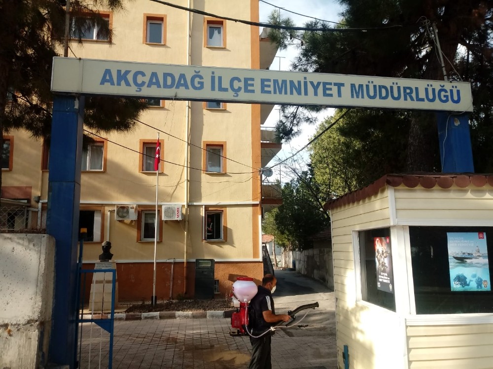 Evinizde kalın güvende kalın, ihtiyaçları Vefa Sosyal Destek Grubu karşılıyor 