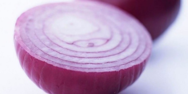 Evinizi soğanla temizleyin!