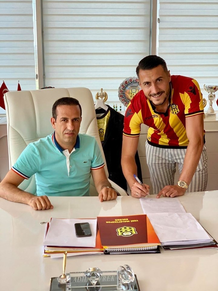 Evkur Yeni Malatyaspor, Jahovic ile 2+1 yıllık sözleşme imzaladı 