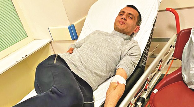 Evladını göremeyen baba açlık grevinde