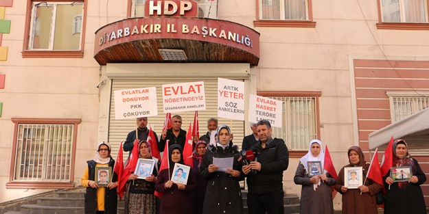 Evlat nöbetindeki ailelerden AYM’ye tepki