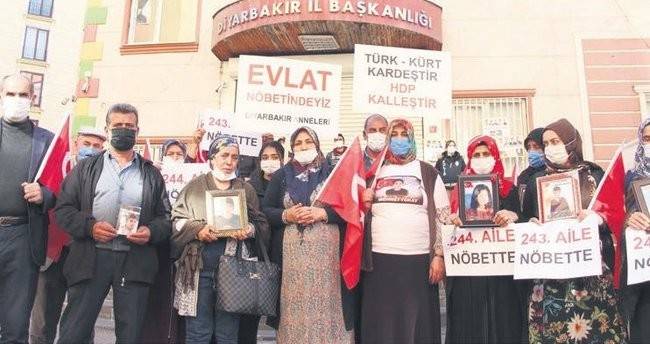 Evlat nöbetine 2 aile daha katıldı