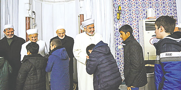 Evlenme yaşı yukarı çekiliyor boşanmalar artıyor