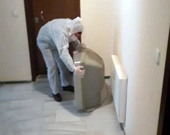 Evlerden atık yağlar ve elektronikler toplanıyor 