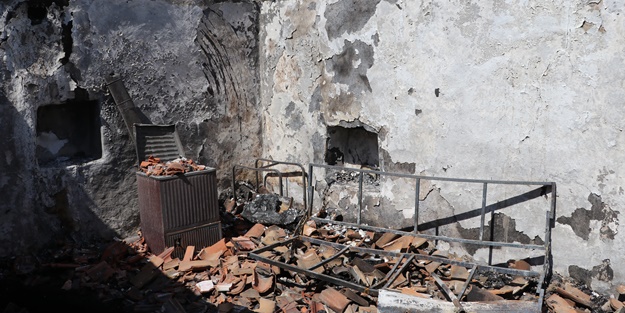 Evleri ve tüp bebek için biriktirdikleri paraları yandı! Devlet elini uzattı