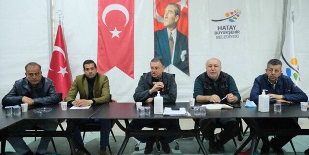 ‘Evlerin yapılmasını erteleyelim’ Sen çadırda değilsin tabi tuzu kuru Lütfü
