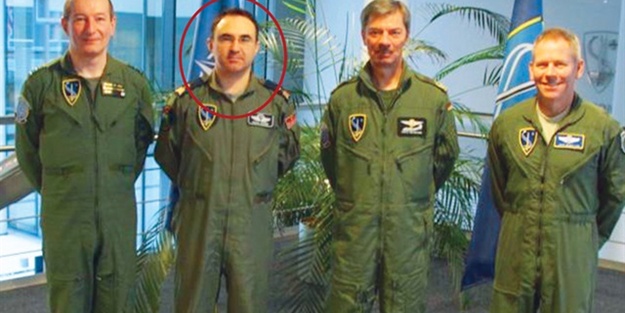 'Evrim'in damarını kesseniz Gülen diye akar!'