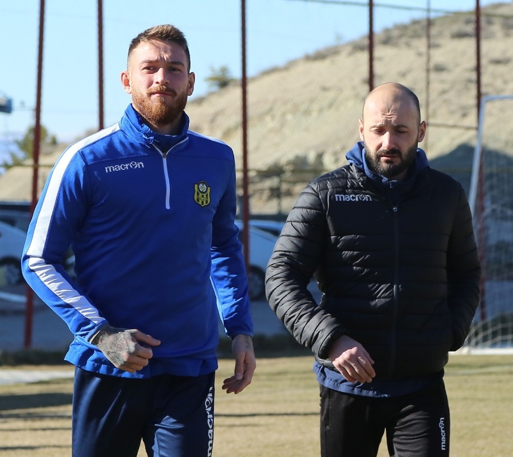 E.Yeni Malatyaspor’da Ömer Şişmanoğlu şoku 