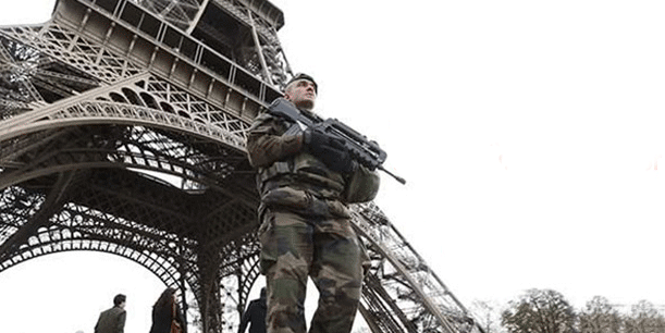 Eyfel Kulesi yine kapatıldı!