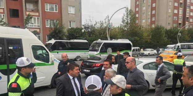 Eylem yapan minibüsçüler yol kapattı!