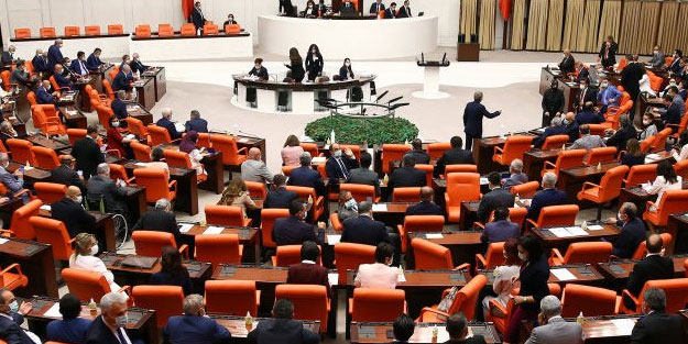 EYT'de ilk madde kabul edildi