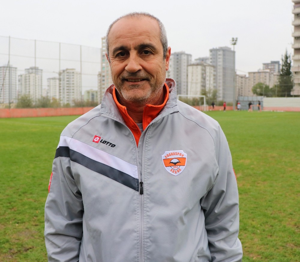 Eyüp Arın: “Seri galibiyetler yakalamamız lazım” 