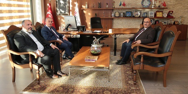 Eyüp Belediye Başkanı Remzi Aydın’dan Başkan Hasan Can’a Ziyaret