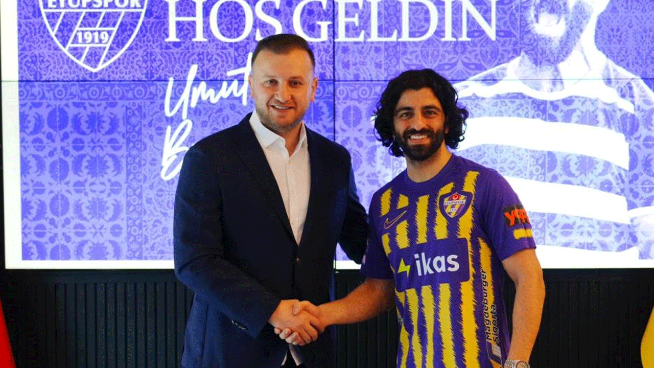 Eyüpspor, Umut Bozok'u kadrosuna kattı