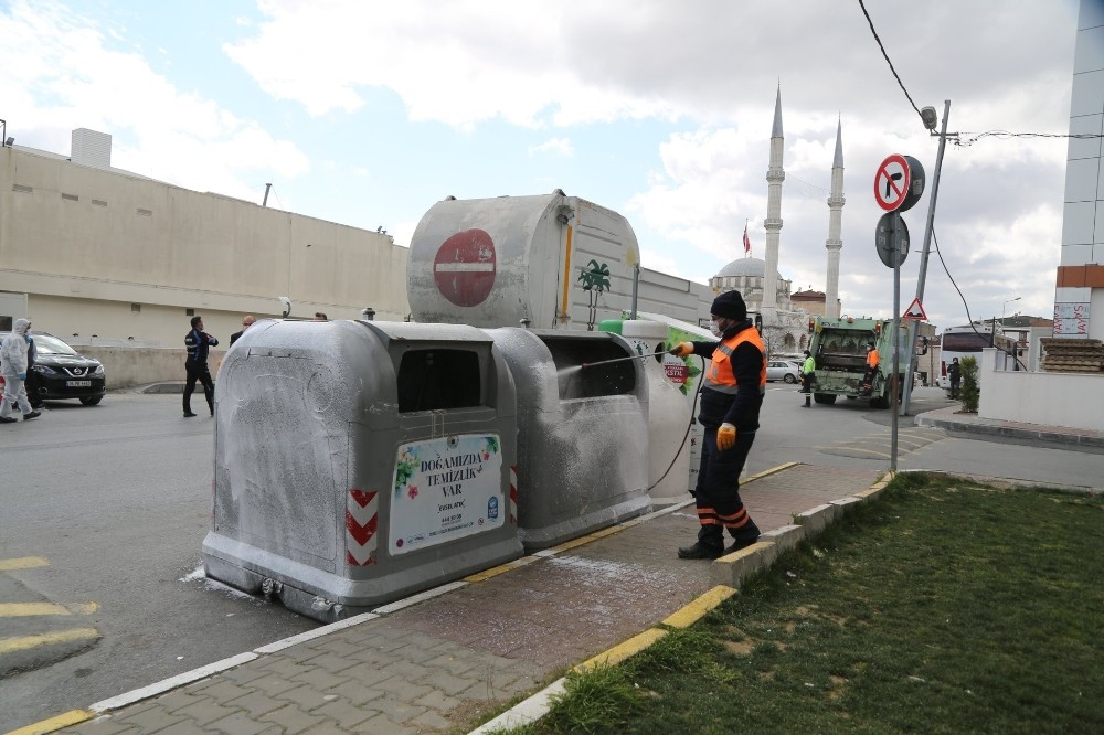 Eyüpsultan sokak sokak temizlenip dezenfekte ediliyor 