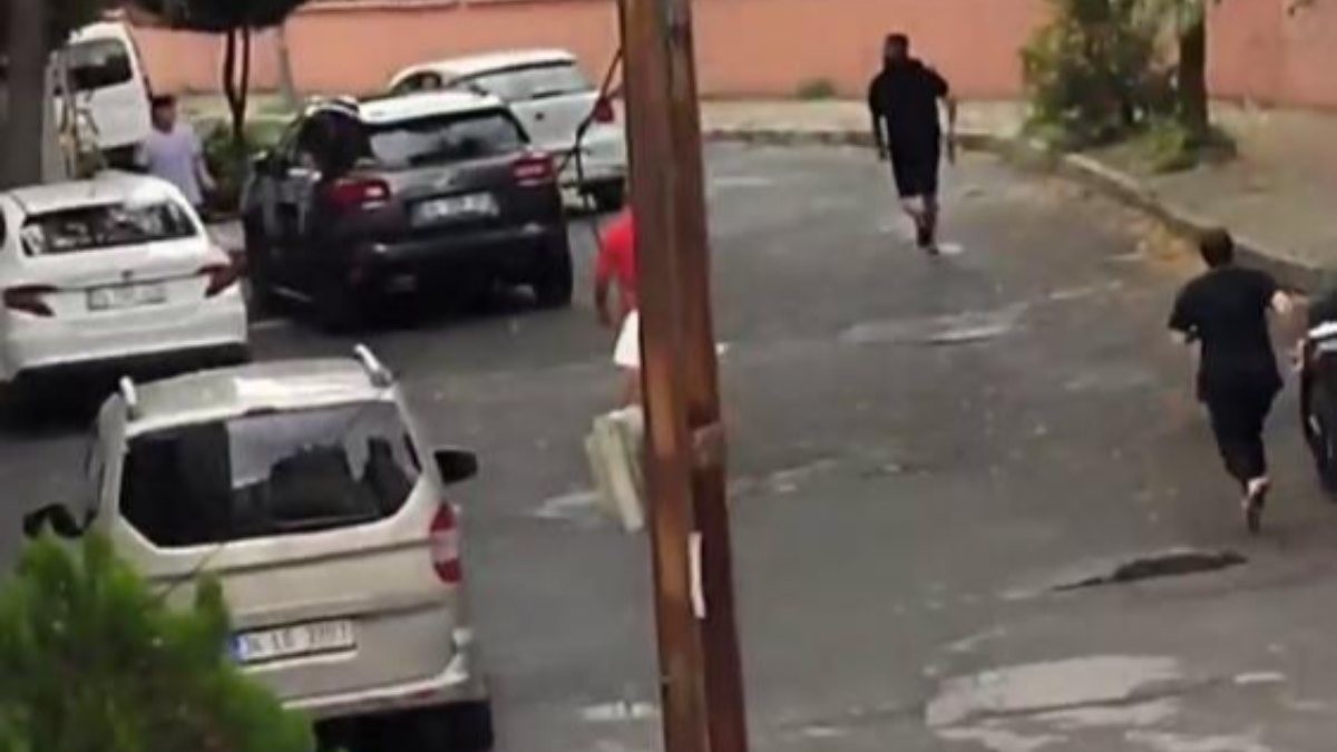 Eyüpsultan’da akraba kavgasında silahlar patladı