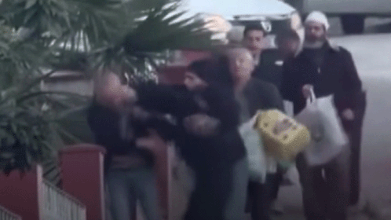 Eyüpsultan'da trafikte kavgaya ceza yağdı!