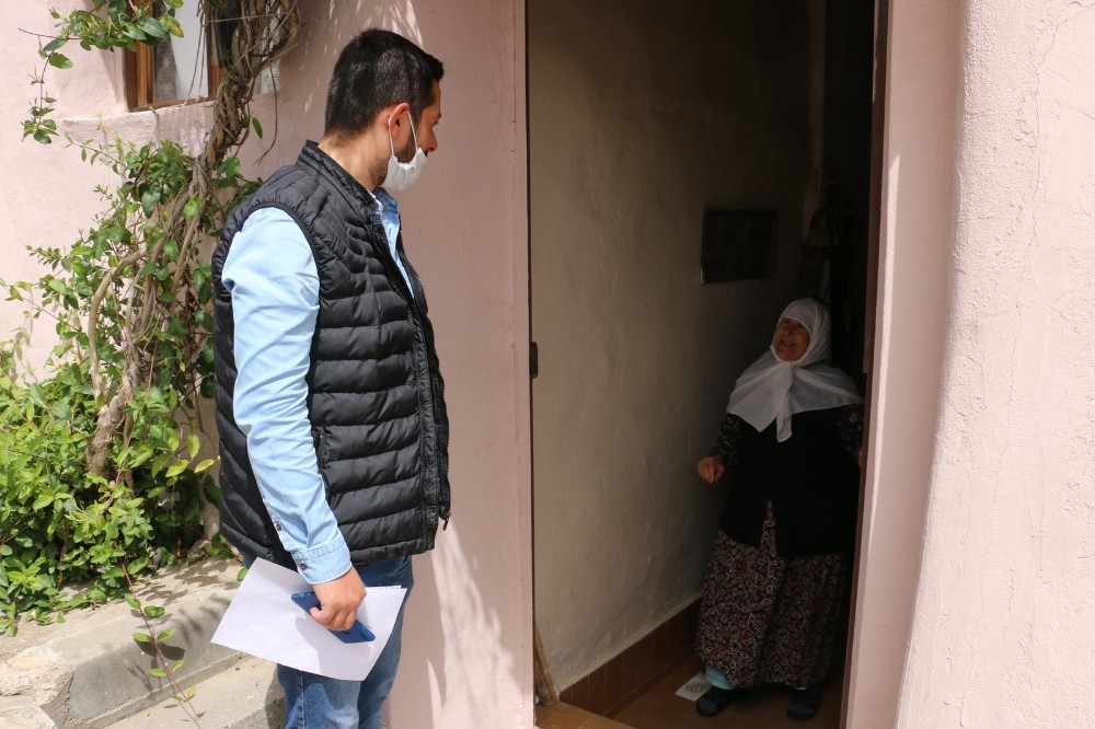 Eyüpsultan’da vatandaşlar vergisini evinden ödüyor 