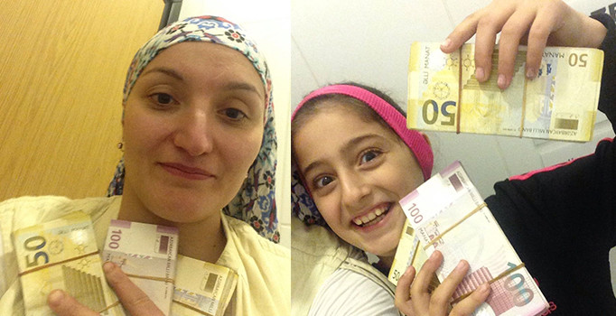 Eyüp'te bir kadın minibüs beklerken 50 bin TL para buldu