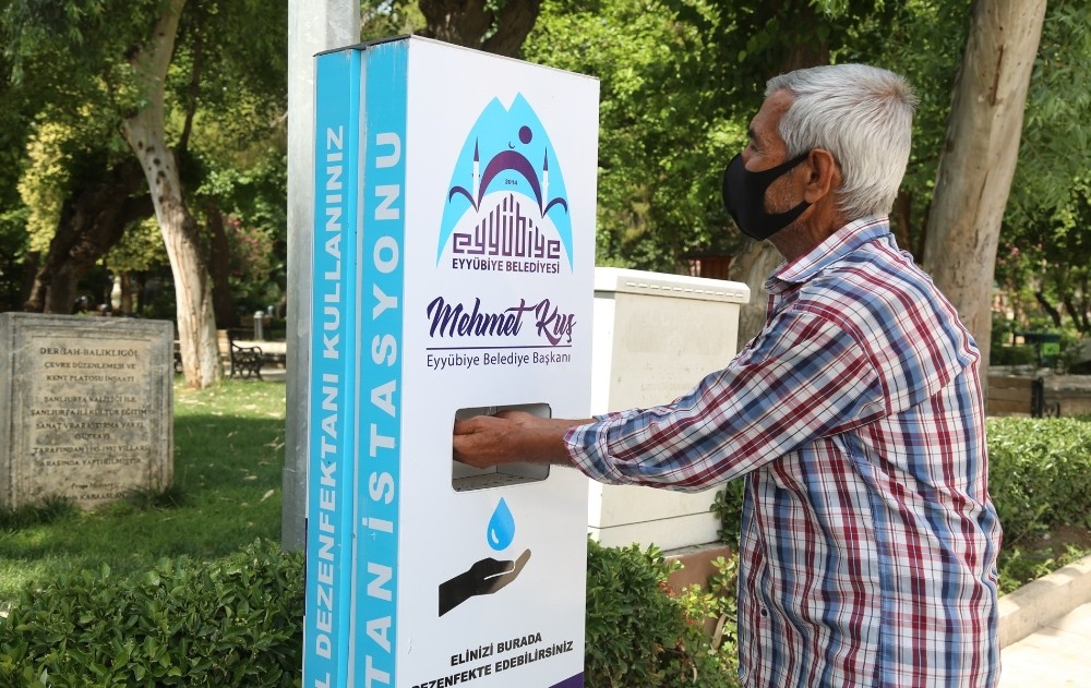 Eyyübiye’de dezenfekte istasyonları kuruluyor 