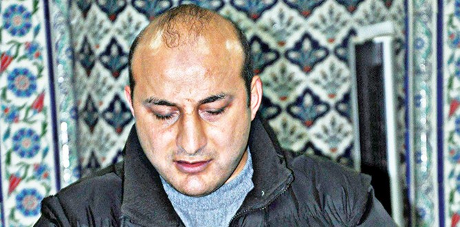 Ezan birincisinin Kabe mutluluğu