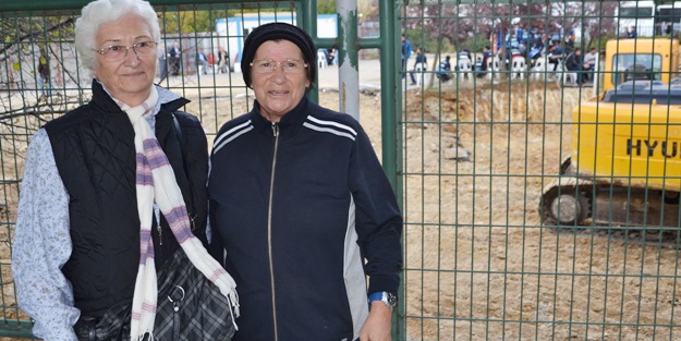 "Ezanı değil polisi ıslıkladılar" diyen solcuları çürüten görüntüler!