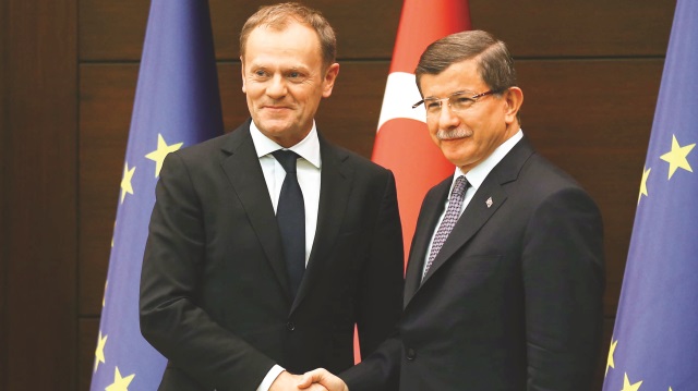 Ezanı susturanlar namazı hatırladı