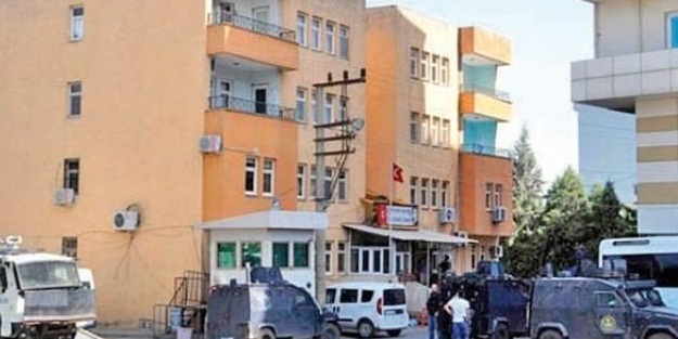 Ezanla selayı karıştırınca faka bastılar