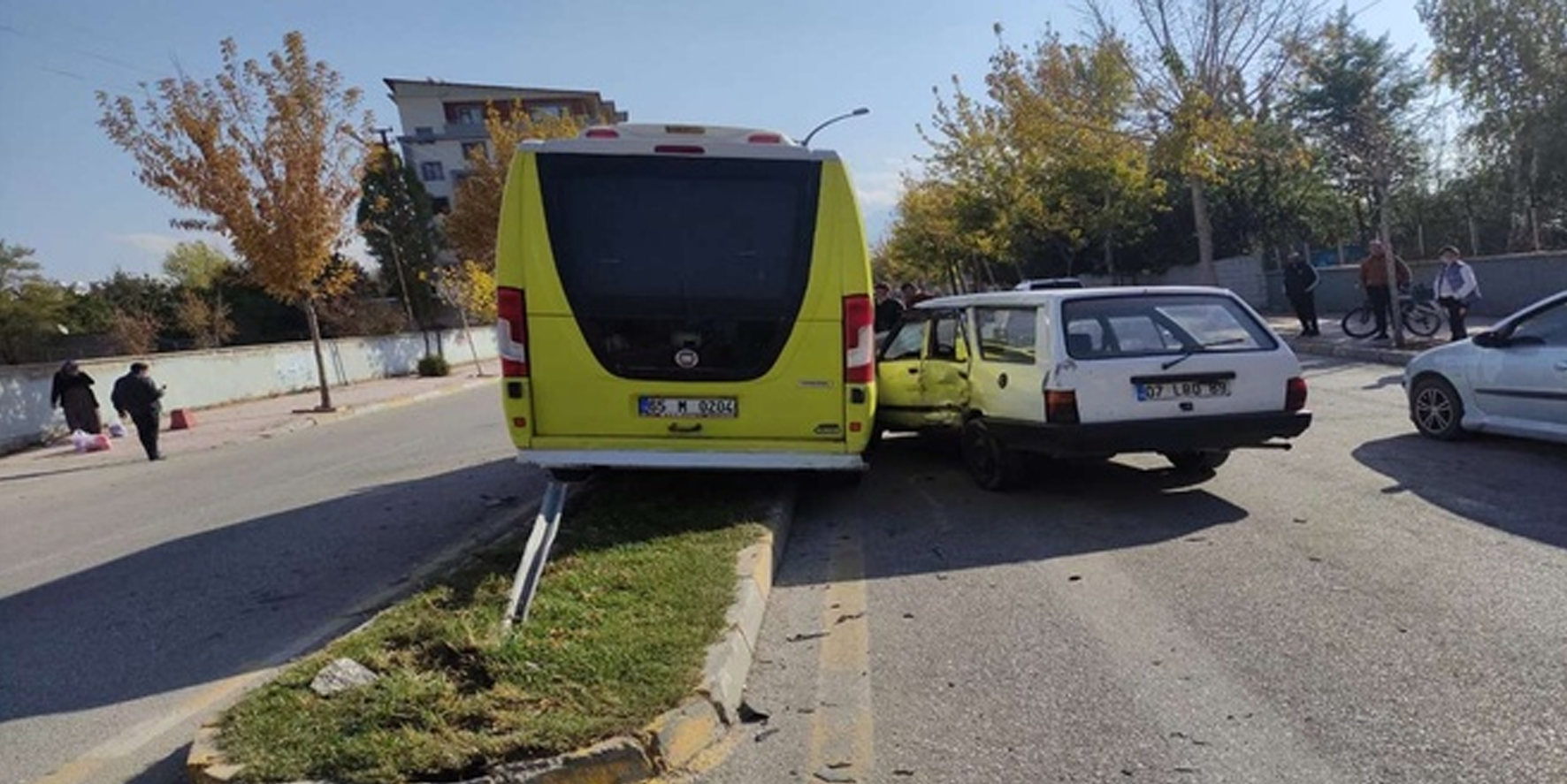 Ezdi geçti: Van'da trafik kazası!