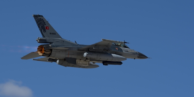 F-16 meselesi Yunanistan'ın ayarlarını bozdu: Türkiye'ye karşı hem aşağılandık hem de yenildik