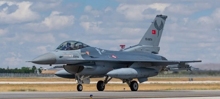 F-16 Uçaklarında Sıralama Şaşırtıyor: Türkiye Kaçıncı?