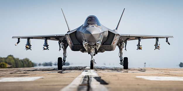 F-35 savaş uçakları için 5 yıl gecikmeli karar! Resmen açıklandı