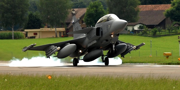 F-35 savaş uçaklarına büyük rakip! Peki neden satılamıyor?