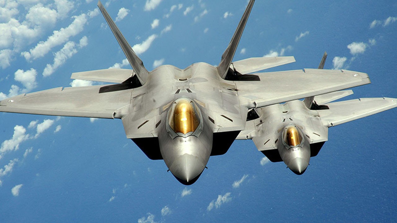 F-22'leri geride bıraktı: Kabus resmen gerçekleşti