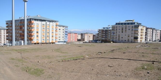Palandöken Belediyesi yeni parkların startını verdi