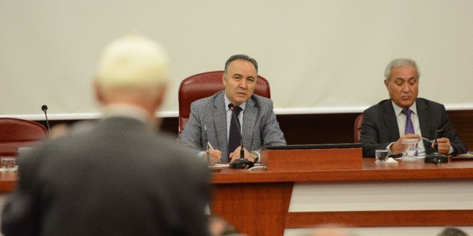 Vali Altıparmak, halkın sorunlarını dinledi