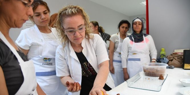 Büyükşehir’den Adanalılara aşçılık kursu