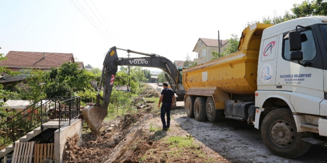 Körfez Mahallesi’nde yayalar için çalışma yapıldı