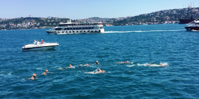 All Star Yüzme Gösterisi yapıldı