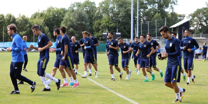 Fenerbahçe’de hazırlıklar sürüyor