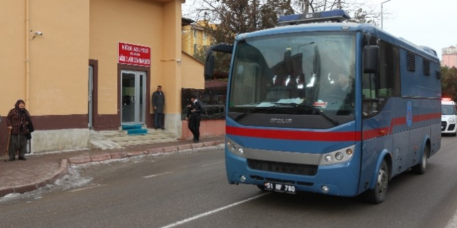 FETÖ’den 1 öğretmen tahliye oldu
