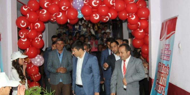 Başkale’de bilim fuarı