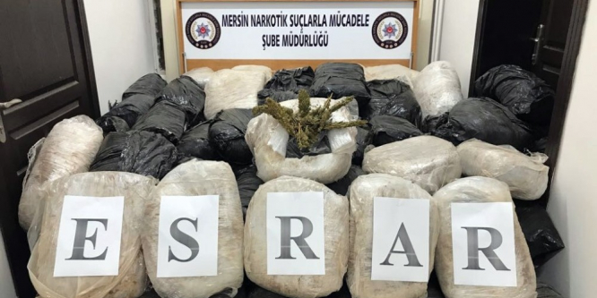 Mersin’de yarım ton uyuşturucu ele geçirildi