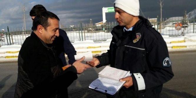 Edremit’te yolcu minibüslerine sıkı denetim