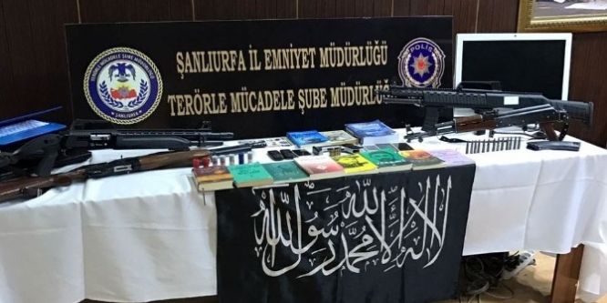 Hücre evlerine operasyon:17 gözaltı