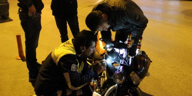 300 liralık motosikletine 6 bin lira para cezası kesildi