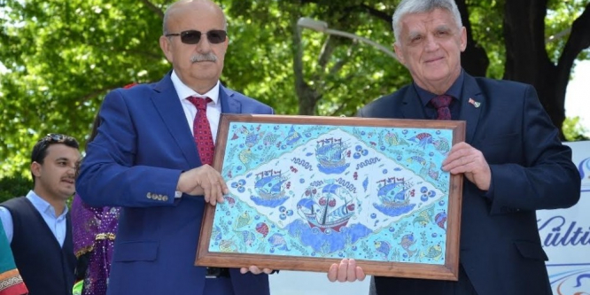 İznik Belediyesi Avrupa’da 60 çocuğu sünnet ettiriyor