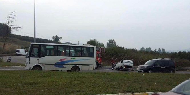 Sakarya’da otomobil takla attı: 1 yaralı