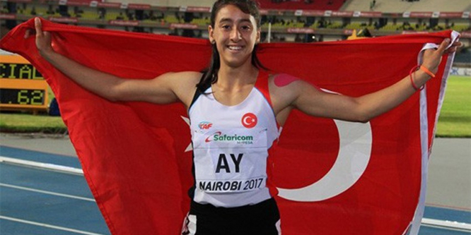 Mizgin Ay, 200 metrede bronz madalya kazandı