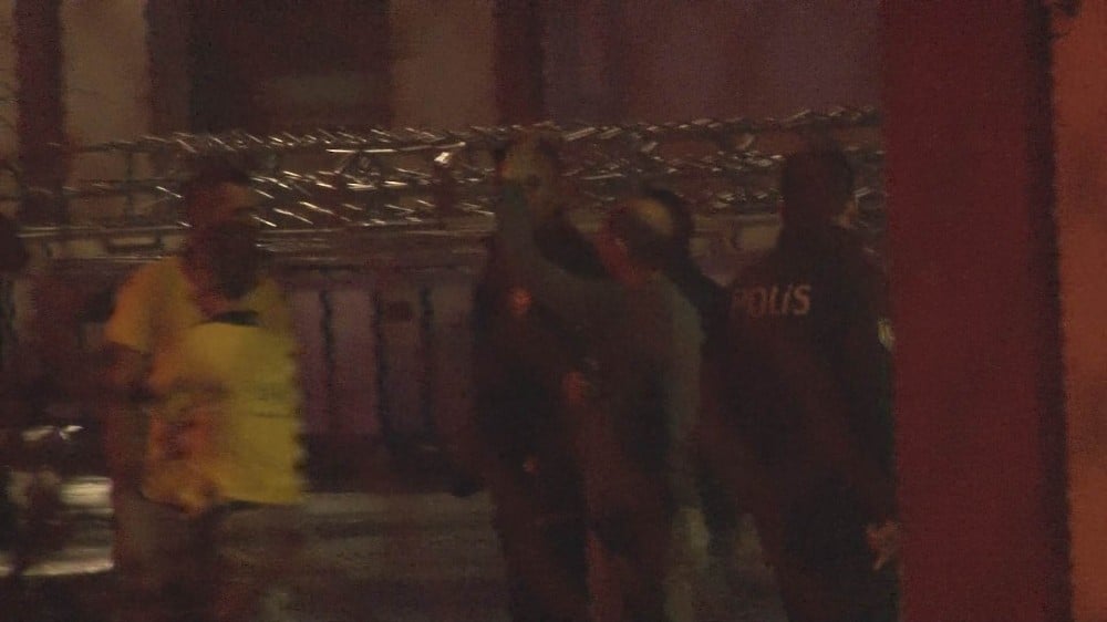 Fabrikada akşam yemeğinden zehirlenen 12 işçi hastaneye kaldırıldı 